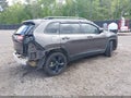 Photo 4 of 17 — 2018 Jeep Cherokee