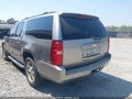 2009 Chevrolet Suburban 1500 — photo 3 of 10 | VIN 1GNFC26029R265104