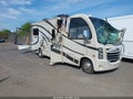 Photo 1 of 20 — 2016 Ford E-450