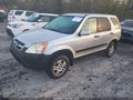 Photo 2 of 11 — 2004 Honda CR-V