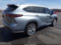 2024 Toyota Highlander — photo 4 of 19 | VIN 5TDKDRAH2RS532530