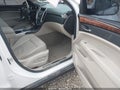 Photo 5 of 16 — 2011 Cadillac SRX