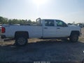 Photo 13 of 15 — 2017 Chevrolet Silverado
