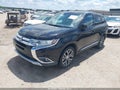 Photo 2 of 19 — 2018 Mitsubishi Outlander