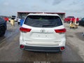 Photo 17 of 18 — 2019 Toyota Highlander