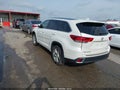 Photo 3 of 18 — 2019 Toyota Highlander