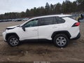 Photo 14 of 16 — 2021 Toyota RAV4