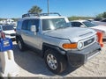 Photo 13 of 16 — 2007 Toyota FJ Cruiser