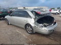 Photo 3 of 16 — 2003 Toyota Avalon