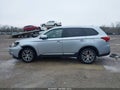 Photo 15 of 18 — 2017 Mitsubishi Outlander