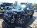 Photo 2 of 16 — 2017 Jeep Grand Cherokee