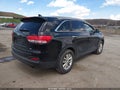 Photo 4 of 16 — 2016 Kia Sorento