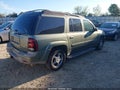 Photo 4 of 14 — 2004 Chevrolet Trailblazer