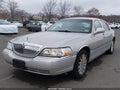 Photo 2 of 12 — 2006 Lincoln Town Car