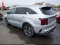 Photo 3 of 17 — 2022 Kia Sorento Hybrid