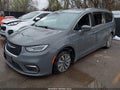Photo 2 of 16 — 2021 Chrysler Pacifica
