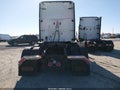 Photo 15 of 19 — 2019 Freightliner New Cascadia 126