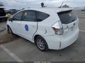 Photo 3 of 11 — 2014 Toyota Prius V