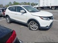Photo 1 of 16 — 2017 Nissan Rogue Sport