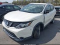 Photo 6 of 16 — 2017 Nissan Rogue Sport