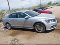 2017 Volkswagen Passat — photo 13 of 16 | VIN 1VWBT7A31HC030326