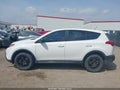 Photo 14 of 16 — 2015 Toyota RAV4
