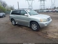 Photo 1 of 12 — 2003 Toyota Highlander
