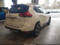 2017 Nissan Rogue — photo 4 of 17 | VIN JN8AT2MV1HW264032