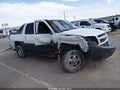 Photo 12 of 15 — 2002 Chevrolet Avalanche