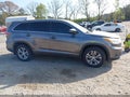 Photo 13 of 16 — 2014 Toyota Highlander