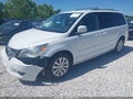 2014 Volkswagen Routan — photo 2 of 18 | VIN 2C4RVABG0ER134898