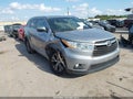 Photo 1 of 16 — 2014 Toyota Highlander