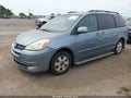 Photo 2 of 13 — 2004 Toyota Sienna