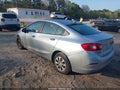 Photo 3 of 12 — 2017 Chevrolet Cruze