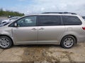 Photo 15 of 17 — 2015 Toyota Sienna