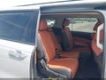 Photo 8 of 16 — 2024 Kia Carnival