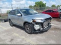 Photo 1 of 17 — 2018 Mitsubishi Outlander