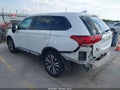Photo 3 of 19 — 2020 Mitsubishi Outlander