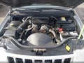 Photo 10 of 13 — 2006 Jeep Grand Cherokee