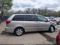 Photo 12 of 19 — 2004 Toyota Sienna