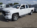 Photo 2 of 18 — 2016 Chevrolet Silverado 1500