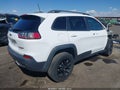 Photo 4 of 17 — 2019 Jeep Cherokee