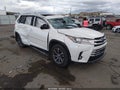 Photo 1 of 16 — 2019 Toyota Highlander