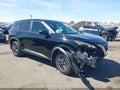 2023 Nissan Rogue Sport — photo 1 of 17 | VIN 5N1BT3AA3PC909296