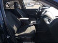 Photo 5 of 16 — 2018 Chevrolet Equinox