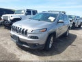 Photo 2 of 19 — 2015 Jeep Cherokee
