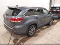 Photo 4 of 17 — 2017 Toyota Highlander