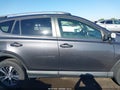 Photo 14 of 17 — 2018 Toyota RAV4