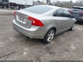 Photo 4 of 11 — 2015 Volvo S60