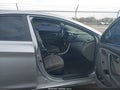 Photo 5 of 16 — 2015 Hyundai Elantra